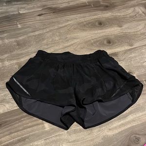 Lululemon hotty hot regular length